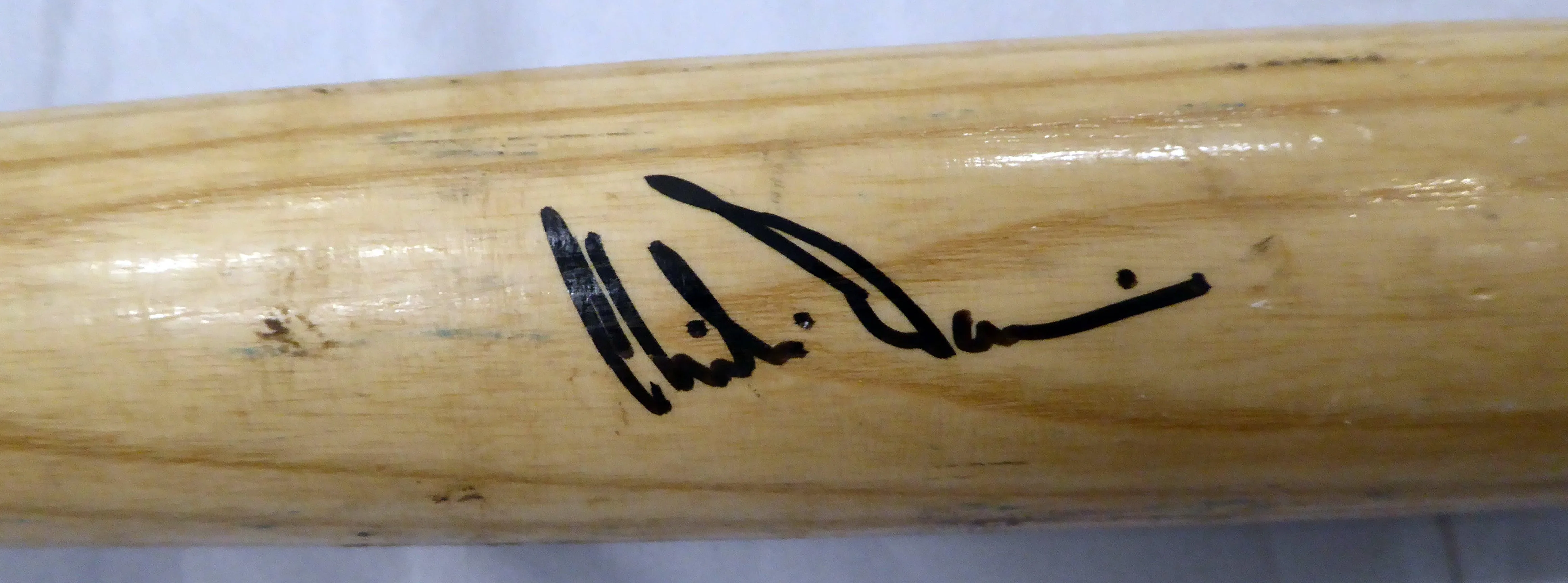 Chili Davis Autographed Game Used Rawlings Bat California Angels (Cracked) Beckett BAS QR #BD47898